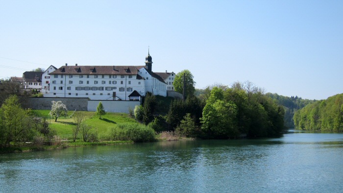 Hermetschwil Monastery on the Reuss