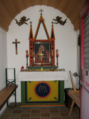 Altar in der Kapelle Maria Hilf in Eggerstanden