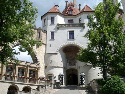 Eingang ins Schloss Hohenzollern