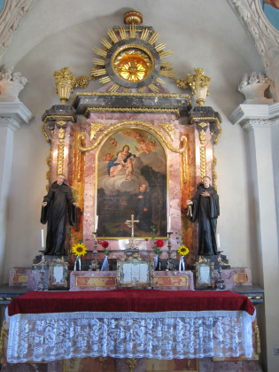 Altar der Meinradkapelle am Etzelpass