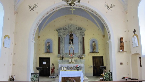 Saint Maurice de Rotherens, interior view