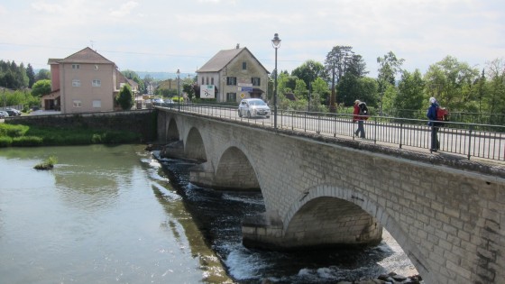Brücke über den Fluss Guiers