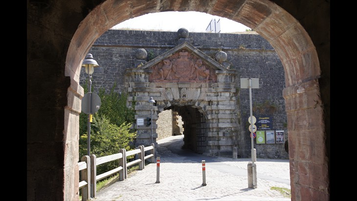 Höchberger gate