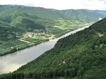 Ausblick auf die Donau stromabwärts