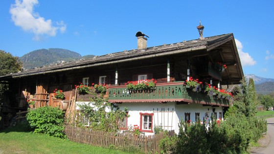Tiroler Bauernhof bei Au