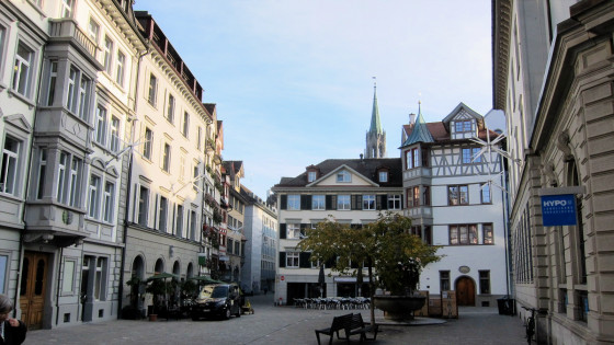 Grüninger place