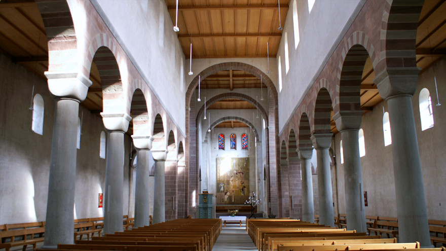 Vue intérieure de la cathédrale Toussaint de Schaffhouse
