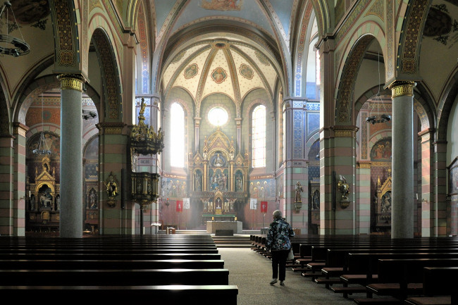 Innenansicht Carmelkirche in Br�unlingen