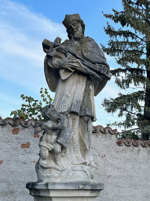 Nepomuk Statue in Pöttsching