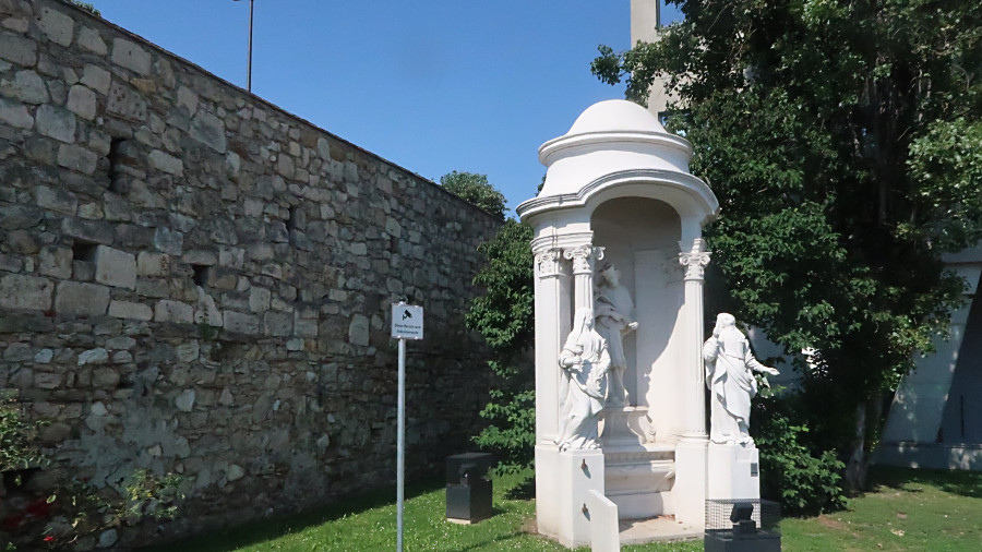 Nepomukplatz