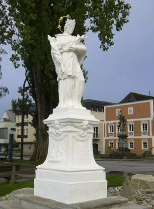 Statue de saint Jean Népomucène