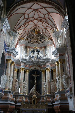 Peter and Paul Cathedral, main altar