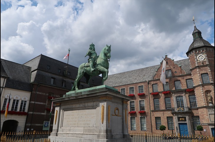 Jan-Wellem-Reiterdenkmal am Marktplatz