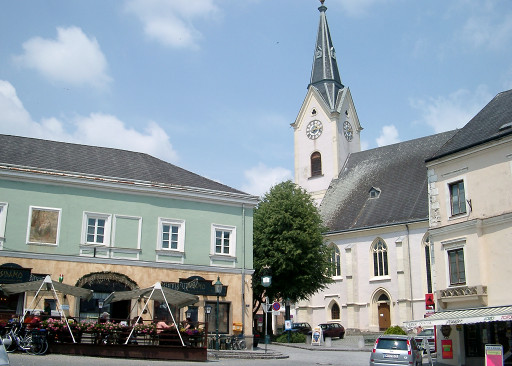 Pfarrkirche St. Laurenz