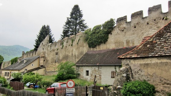 city wall of Dürnstein