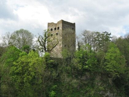 Ruines du château de Blatten