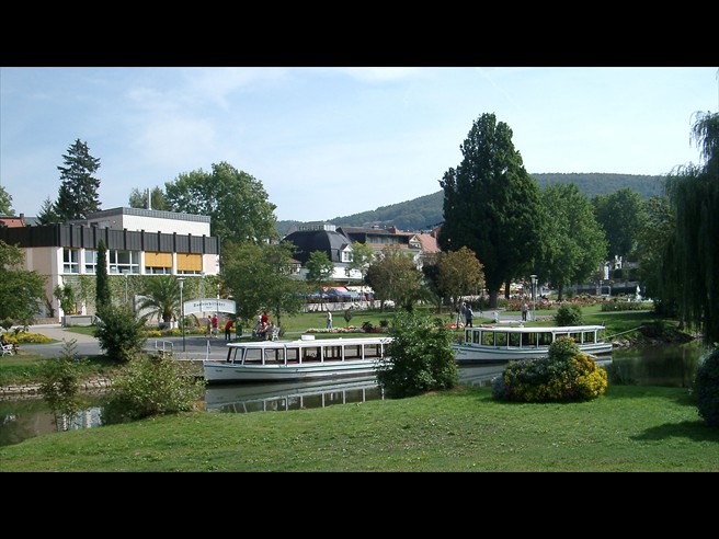 Bad Kissingen, parc de cure au bord de la rivière
