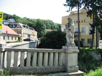 Statue de Nepomuk à Sieghartskirchen