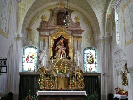 Altar of the church Schönbühel