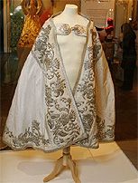 Manteau vespéral, ancienne robe de mariée de l'impératrice Sisi