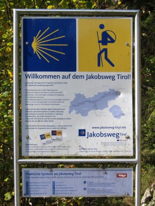Schild: Jakobsweg Tirol