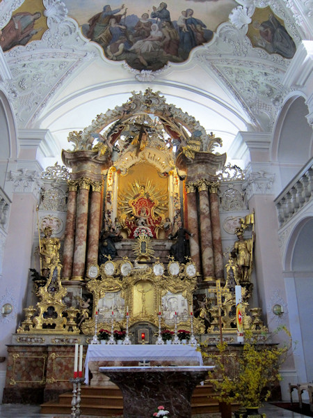 Altar der Kirche am Georgenberg