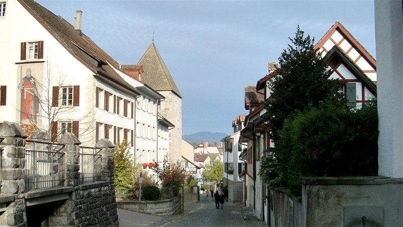 Way of St. James into the town