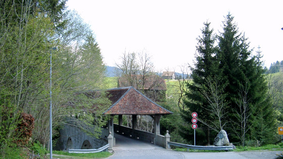 Tüfelsbrugg über die Sihl und Paracelsus Denkmal