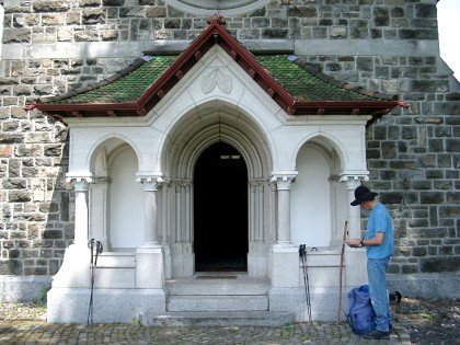 L'entrée de la chapelle Anna