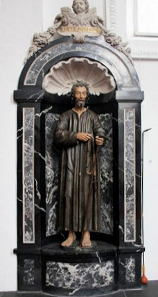 Statue de Nicolas de Flue dans l'église de Stans