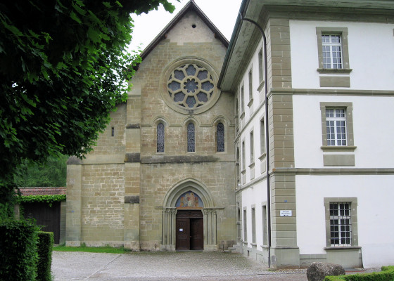 Eingang in die Kirche des Klosters Hauterive