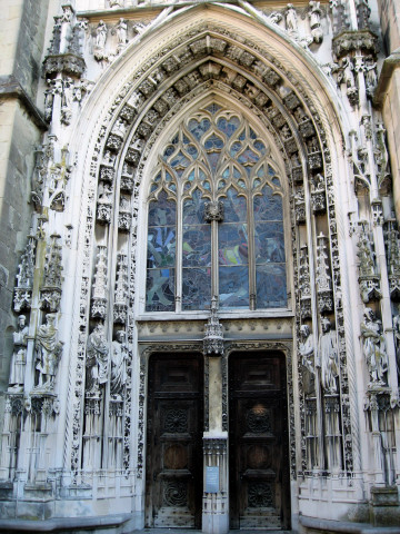 Portail ouest de la cathédrale de Lausanne
