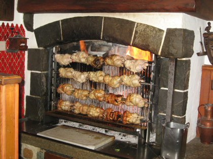 Hühner am Grill
