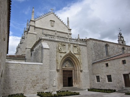 Eingang zur Kirche Miraflores