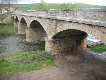 Puente sobre El Toroñ