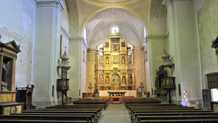 Interior view church San Zoilo