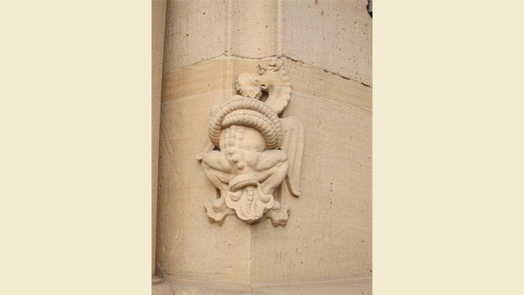 Romanesque toad at the portal