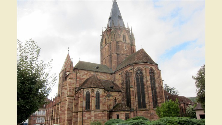 L'abbaye a été fondée au VIIe siècle par des aristocrates de Franconie orientale.