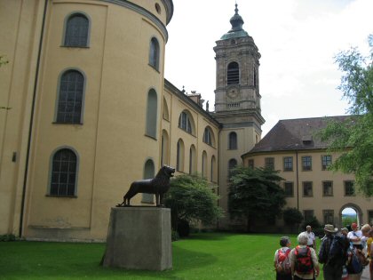 Le Lion de Guelph dans la cour du monastère de Weingarten
