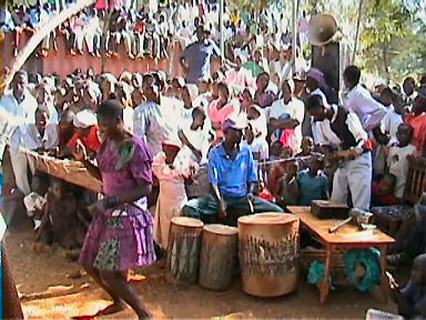 Oganga Band im Einsatz