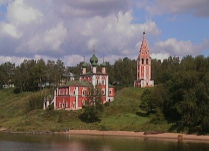 Church on the shore of the Scheksna