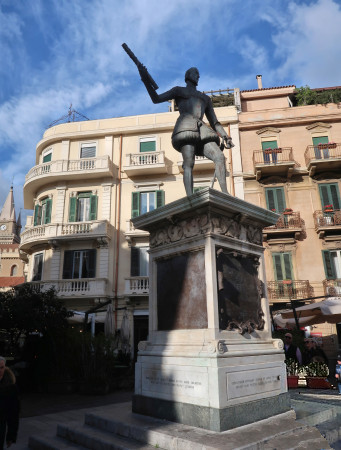 Statue Don Giovanni d'Austria